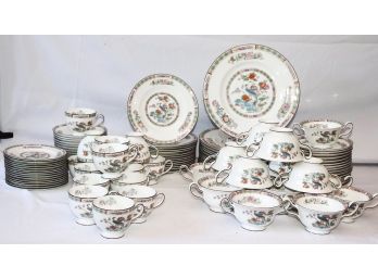 Wedgwood Kutani Crane Pattern English Porcelain Dinnerware Set