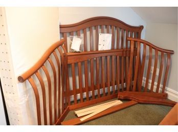 Pali Furniture, Italy, Adjustable Crib / Daybed With Curved Side