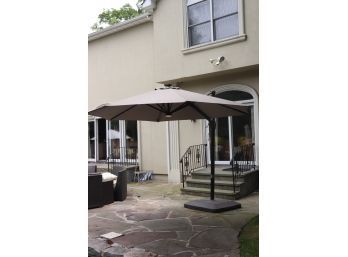 Outdoor Patio Umbrella With Interior Light