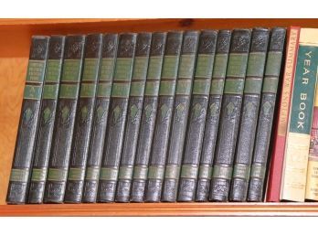 Lot Of 15 Books Featuring Comptons Pictured Encyclopedia