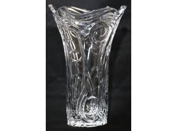 Oversized Crystal Table Vase With Unique Design