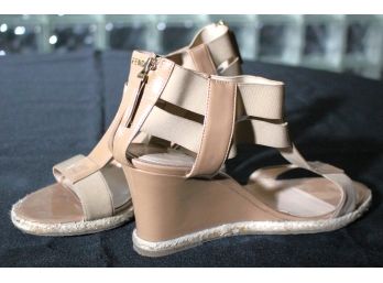 Womens Fendi Strappy High Heel In Nude Patent Leather & Elastic Straps  Size 39