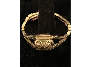 14k YG Vintage Geneva Peek -A-Boo Watch W/ 2 Strand Link Bracelet, Adjustable