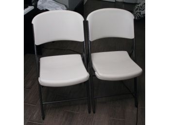 10 Lifetime Folding Chairs Great For Parties & Guests