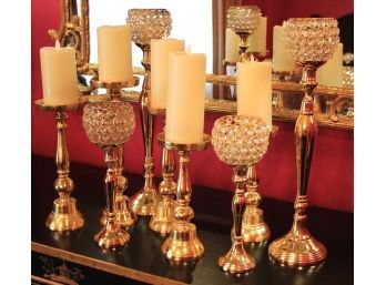 .Fabulous Candle Accents/Garniture With Battery Operated Candles In A Brass Finish Tone, Very Pretty Set