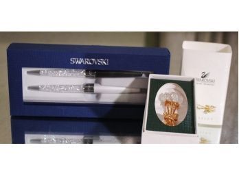 Swarovski Crystalline Stardust Pen Set Of 2, Includes Swarovski Crystal Memories Floral Pin