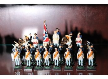 Vintage Chess Set In Metal Of The Civil War With Soldiers & Flags