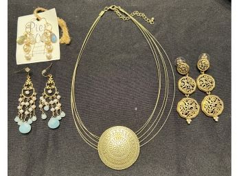 3 Casual Pierced Earrings Plus 15' Medallion Necklas With Extension