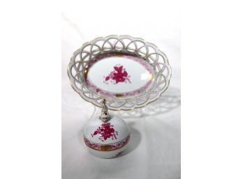 Two Herend Porcelain Decorative Pieces With Pink Flowers Chinese Bouquet