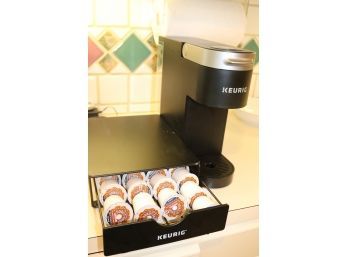 Pre-Owned Keurig Coffee Maker With Pod Holder