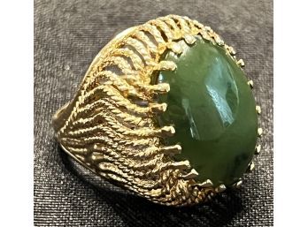14K YG UNUSUAL SPINACH JADE STONE OPEN DESIGN RING - SIZE 6.25
