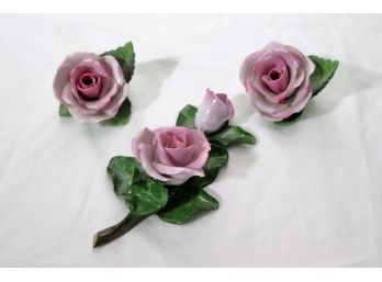 .Lot Of 3 Herend Porcelain Decorative Roses