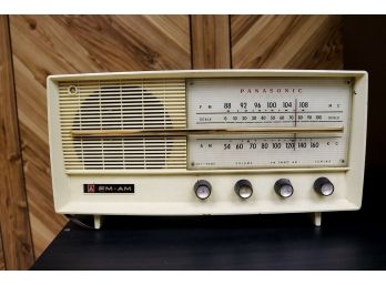 Vintage Panasonic Fm- Am Radio Model 740