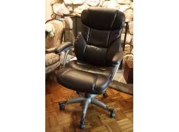 Swiveling Office Armchair In Brown Faux Leather