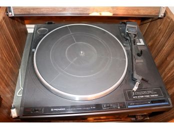 Vintage Pioneer Turntable Auto Return Stereo PL-460