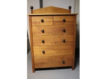 Quality Wood Dresser Missing 2 Knobs