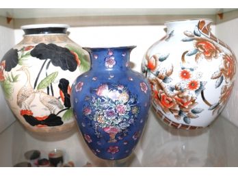 Set Of 3 Beautiful Japanese Vases With Assorted Designs