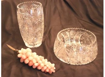 Quality Lead Weight Cut Crystal Fruit Bowl, Vase, And Decorative Pink Marble Grapes