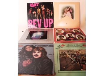 Collection Of Records Includes Revilos , Dawn Tune Weaving, Dianna Ross Live, Sonny & Cher, 5th Dimension