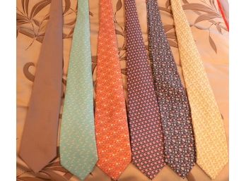 Lot Of Assorted Mens Ties Includes Brooks Brothers And Vineyard Vines