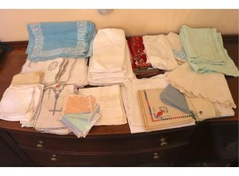 Lot Of Assorted Table Linens, Includes Hand Embroider Napkins, Place Settings And More