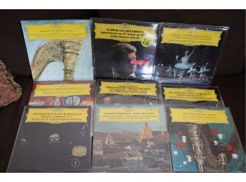 184.	Large Lot Of Deutsche Grammophon Classical Records With Sleeves And Plastic Including Beethoven, Karajan