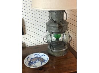 Large Antique Kerosene Lantern Lamp And Fish Plate
