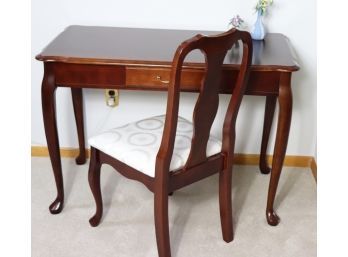 Small Wood Desk With Drawer And Chair Great For Small Spaces
