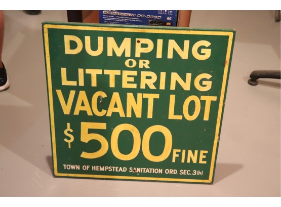 Vintage Wood Painted NO DUMPING OR LITTERING Green & Yellow
