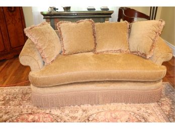 Sherrill Furniture High Quality Custom Sofa With Pillow Cushions And Tassel Fringe