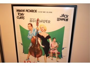 Vintage “ A Qualcuno Piace Caldo” Italian Movie Poster 1959, Marilyn Monroe, Tony Curtis, Jack Lemon