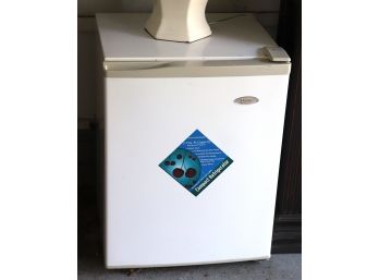 Haier Mini Refrigerator 2.7 Cu. Ft Capacity