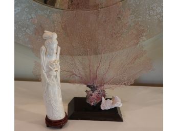 14' Asian Resin Figurine With Pink Coral Fan Piece