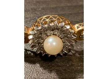 14K Gold Bracelet With Diamonds And Pearl