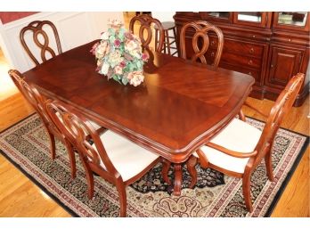 Quality Dining Room Table With 6 Chairs