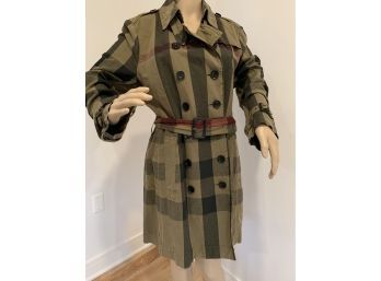 Burberry Green Plaid Cotton Trench Women's 12, Unused With Tags