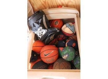 Large Lot Of Assorted Sports Balls , Need Air