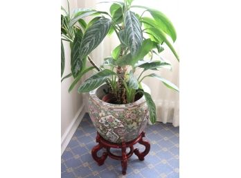 Asian Floral Rose Medallion Pot With Stand