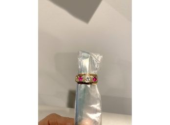 14K YG Men's Ring With Diamonds & Rubies, Size 8.5