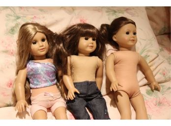 Lot Of American Girl Dolls
