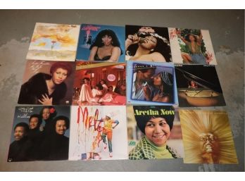 Mixed Record Lot Artist Include Aretha Franklin, Donna Summer, Diana Ross & Melba Moore