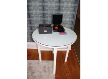 28 Round Table With Protective Glass Top Includes Jewelry Box And Watch Case