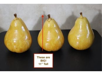 3 Decorative Crackle Finish Ceramic Pears