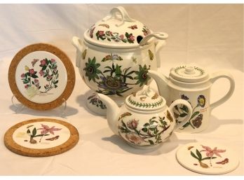 Assorted Vintage Portmeirion Porcelain Pieces The Botanic Garden Circa 1818