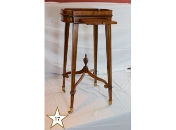 Quality Antique Style Wood Side Table With Tray Top