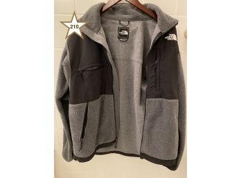North Face Men's Black & Grey Fleece Jacket Size Medium