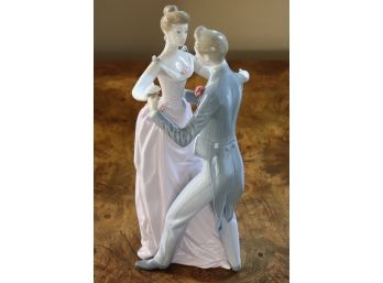 Lladro Couple In Formal Wear Dancing 13' Tall