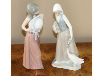 Pair Of 10 Inch Tall Classic Nao/Lladro Figurines