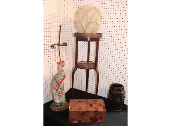 Small Pedestal Side Table With Phoenix Glass Vase, Curved Horn Box, Bird Lamp & Angel Vase