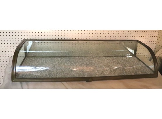 Nice Heavy Brass Retro Display Case With Curved Glass And Mirrored Back